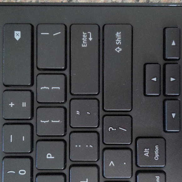 Kensington Wired Keyboard with Lightning Connector iPad - Picture 4 of 8